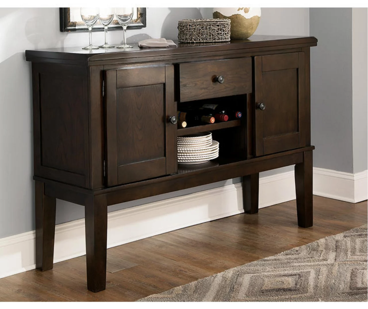 Haddigan Dining Server 2 Haddigan Dining Server - Image 2